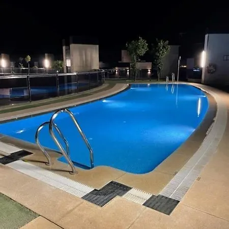 Διαμέρισμα Tecnocordoba Aparcamiento Privado Gratuito Y Piscina *