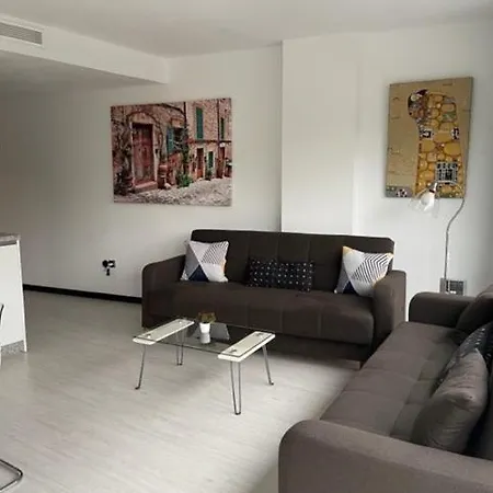 Tecnocordoba Aparcamiento Privado Gratuito Y Piscina