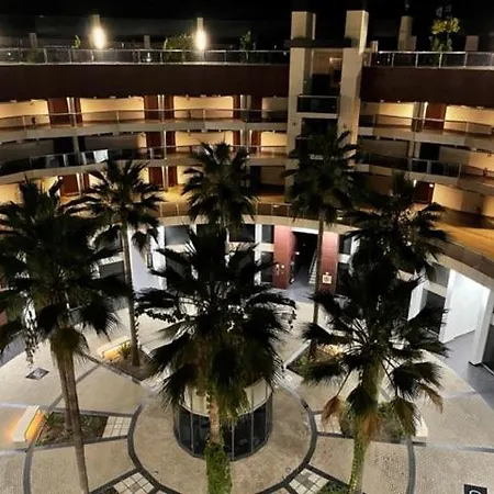 Tecnocordoba Aparcamiento Privado Gratuito Y Piscina Διαμέρισμα