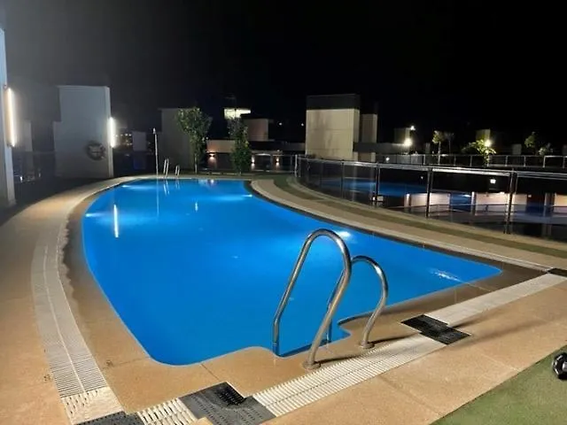 Tecnocordoba Aparcamiento Privado Gratuito Y Piscina 公寓