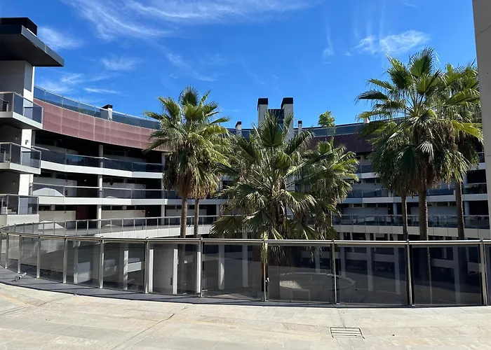 Tecnocordoba Aparcamiento Privado Gratuito Y Piscina *